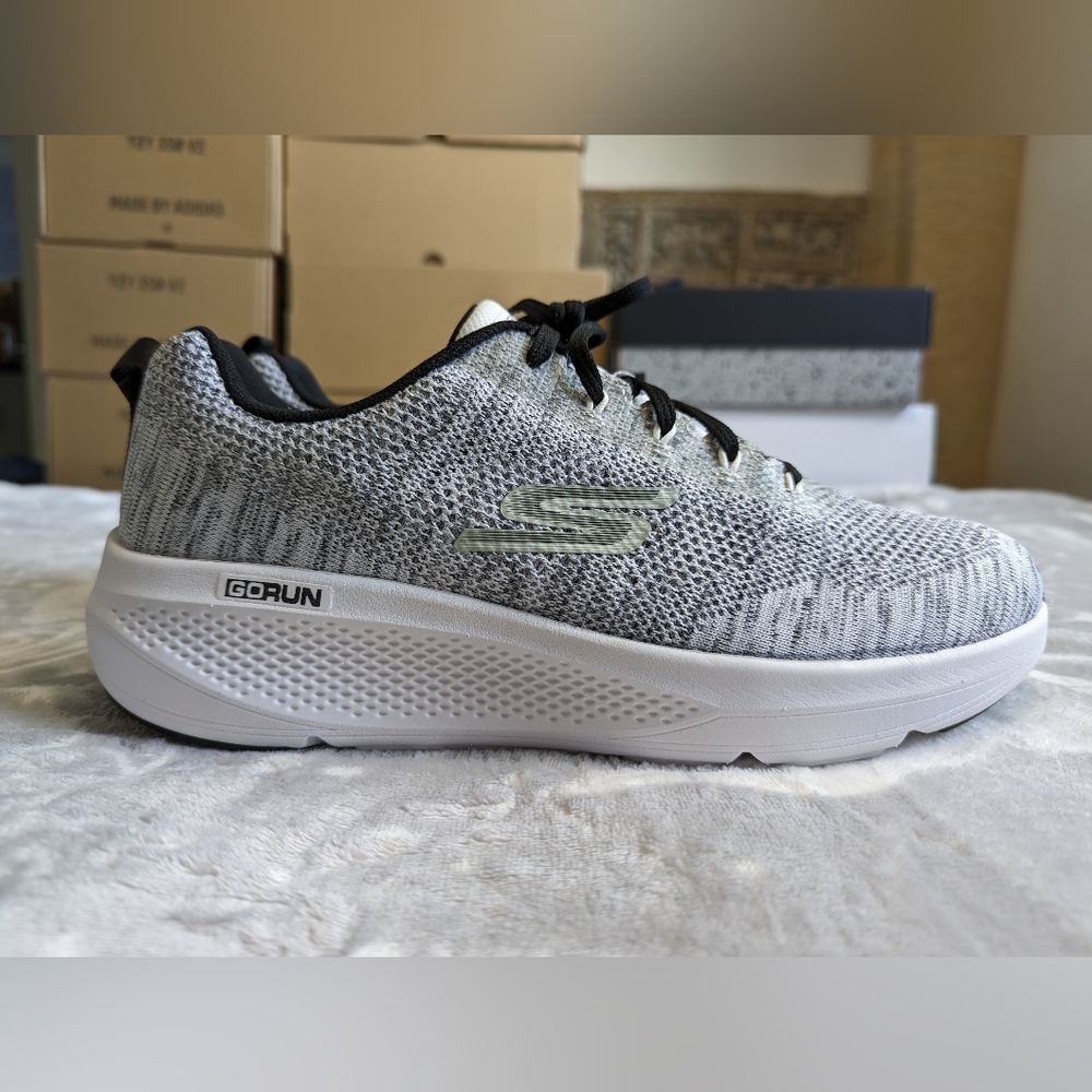 Skechers Go Run